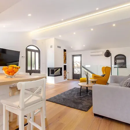 Cozy In With Kitchen Icici